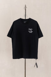 Arc'teryx Understated Burgundy Text‑Logo White Crew‑Neck Basic Tee