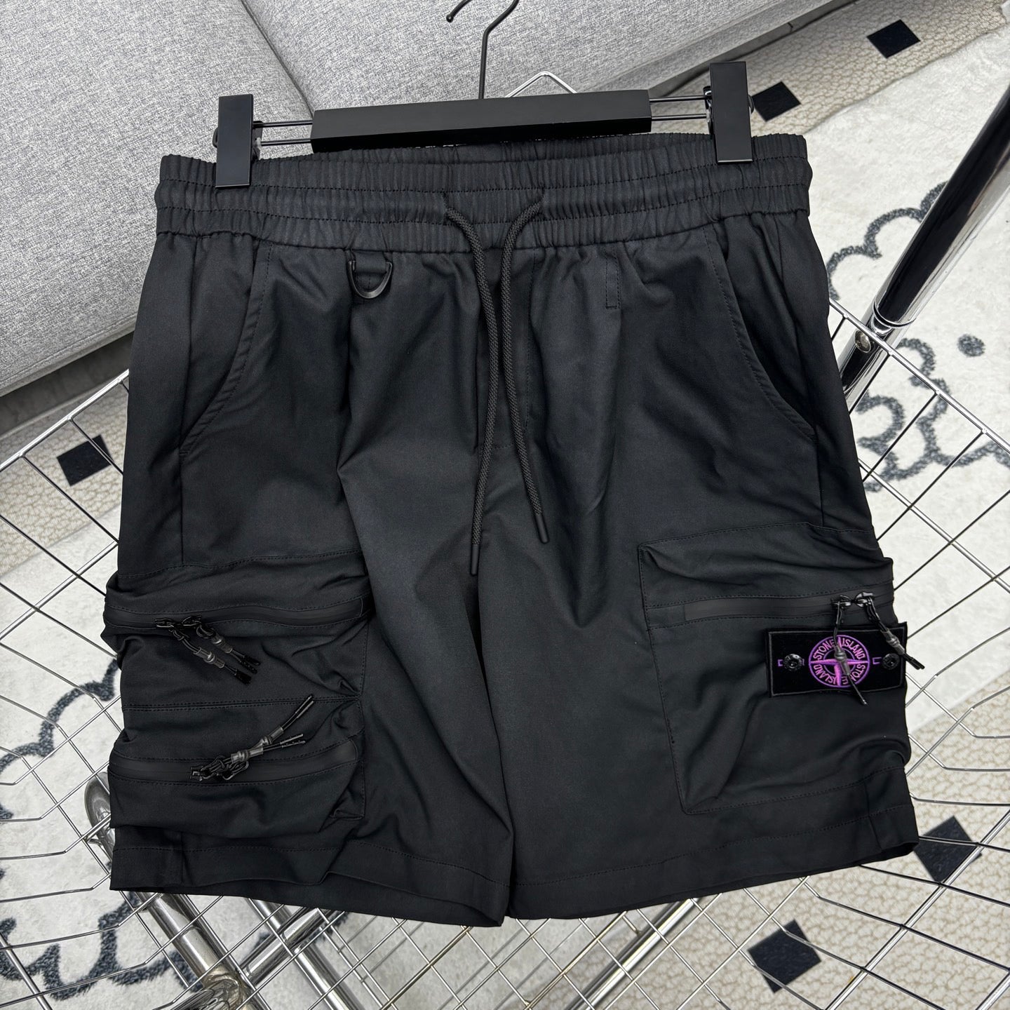 Stone Island Techwear Cargo Shorts with Double-Zip 3D Pockets and Compass Badge